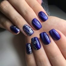 Красиві візерунки на нігтях (22 фото): як зробити манікюр з орнаментом у домашніх умовах?