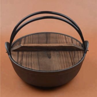 Кришки для каструль: силіконова кришка-невыкипайка і універсальні моделі для каструль. Як зберігати скляні кришки з нержавіючої сталі? .