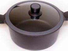 Кришки для каструль: силіконова кришка-невыкипайка і універсальні моделі для каструль. Як зберігати скляні кришки з нержавіючої сталі? .