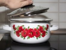 Кришки для каструль: силіконова кришка-невыкипайка і універсальні моделі для каструль. Як зберігати скляні кришки з нержавіючої сталі? .