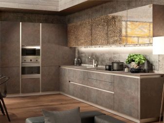 Кухні під бетон (33 фото): вибір кухонного гарнітура з фасадами світлого і темного сірого бетонного кольору, приклади в інтер’єрі