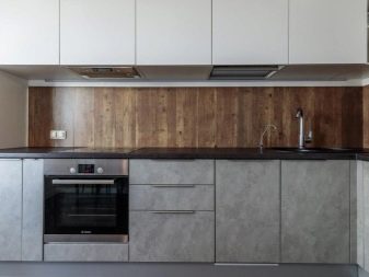 Кухні під бетон (33 фото): вибір кухонного гарнітура з фасадами світлого і темного сірого бетонного кольору, приклади в інтер’єрі