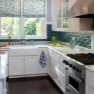 Кухні в будинку-кораблі (46 фото): дизайн кухні розміром 6 кв. метрів і ремонт інших маленьких кухонь, ідеї планування