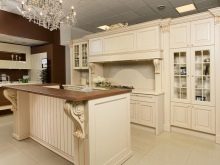 Кухні з масиву дуба (44 фото): плюси і мінуси натуральної дерев’яної меблів. Кухонний гарнітур в сучасному стилі з патиною