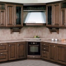 Кухні з масиву дуба (44 фото): плюси і мінуси натуральної дерев’яної меблів. Кухонний гарнітур в сучасному стилі з патиною