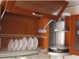 Кухонний кутовий шафа навісний (34 фото): огляд верхніх Г-подібних шаф, поради з вибору