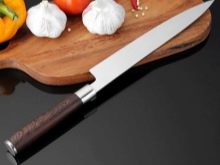 Кухонний ніж своїми руками (22 фото): особливості саморобних ножів. Виготовлення ручки в домашніх умовах. Як зробити філейний ніж для кухні з дисків? Інші способи