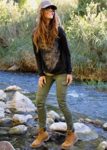 Кулон сова (33 фото): срібло і біле золото, що символізує срібний кулон у вигляді сови, його значення