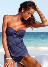 Купальник-бандо (63 фото): моделі з ліфом пуш-ап, з паєтками, злитий і роздільний, чорний з рюшами