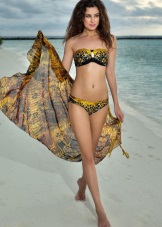 Купальник-бандо (63 фото): моделі з ліфом пуш-ап, з паєтками, злитий і роздільний, чорний з рюшами