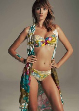 Купальник-бандо (63 фото): моделі з ліфом пуш-ап, з паєтками, злитий і роздільний, чорний з рюшами