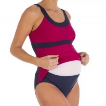 Купальники Decathlon (41 фото): жіночі слитные моделі для басейну