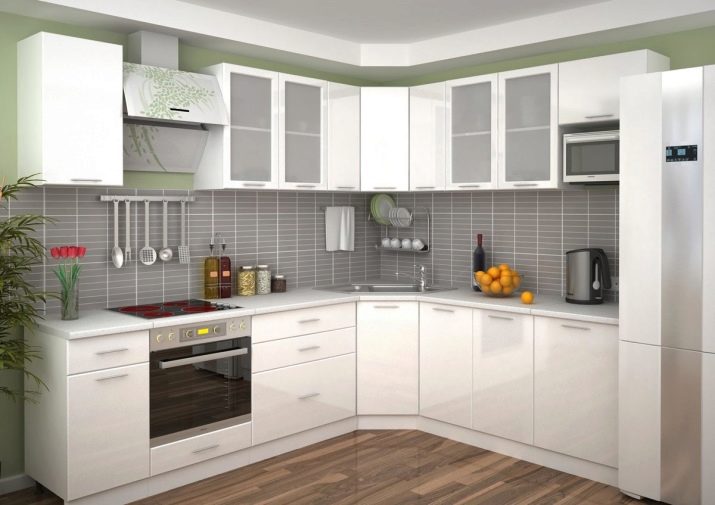 Кутові кухні з мийкою в кутку (49 фото): проекти і вибір кутових кухонних гарнітурів з раковиною в кутку, варіанти дизайну інтер’єру кухні