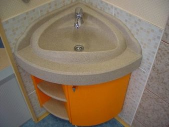 Кутові раковини з тумбою для ванної кімнати: вибираємо умивальник з висотою 40 см і 50 см і інші кутові варіанти з тумбою
