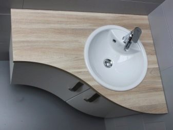 Кутові раковини з тумбою для ванної кімнати: вибираємо умивальник з висотою 40 см і 50 см і інші кутові варіанти з тумбою