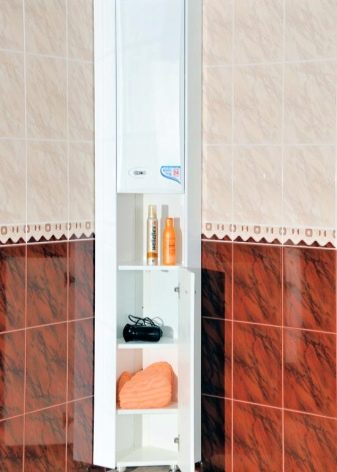 Кутові шафи у ванну кімнату (55 фото): пластиковий й інші різновиди. Рожевий і інші забарвлення. Поради щодо вибору