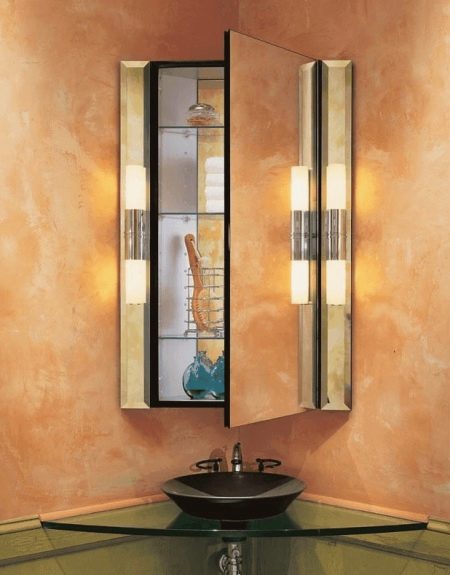 Кутові шафи у ванну кімнату (55 фото): пластиковий й інші різновиди. Рожевий і інші забарвлення. Поради щодо вибору