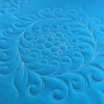 Лапки для квілтингу: як користуватися лапками з направляючою для печворку? Як виглядає швейний направитель?