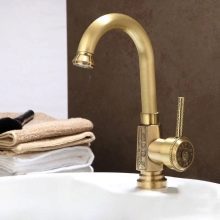 Латунні змішувачі для ванної: як вибрати змішувач з латуні? Одноважільний, з душем, з довгим виливом та інші види