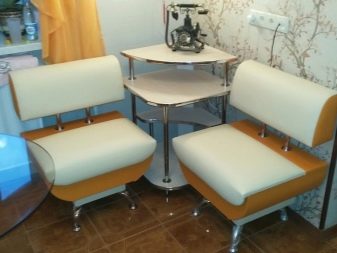 М’які кухонні куточки (55 фото): дизайн меблів для маленької і великої кухні, розміри куточків зі столом і стільцями