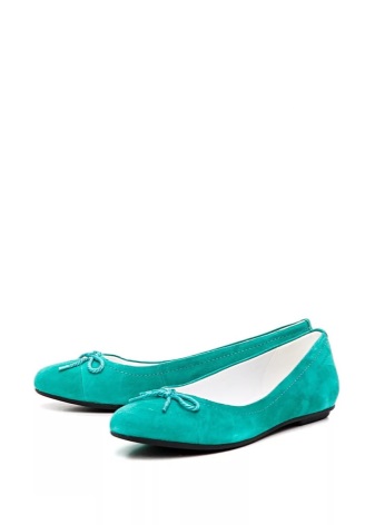 М’ятні туфлі (38 фото): з чим носити моделі на підборах і без м’ятного кольору