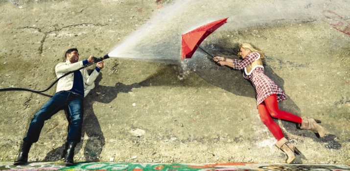 Маленький парасольку (56 фото): жіночі міні-парасольки Mybrella, моделі в футлярі і складні в чохлі