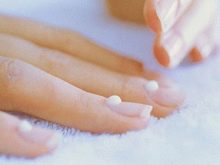 Манікюр «колготки» (31 фото): дизайн нігтів з ефектом вуалі або капрону