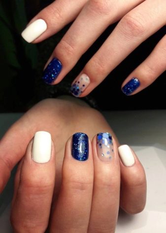 Манікюр під блакитне плаття (24 фото): який дизайн підійде для коротких нігтів під ніжно-блакитний наряд?