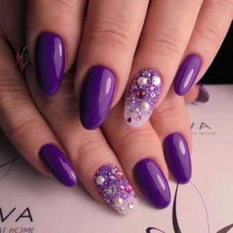 Манікюр у фіолетових тонах (32 фото): ідеї дизайну нігтів