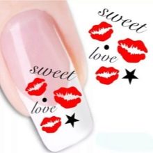 Манікюр з губами (42 фото): дизайн нігтів з губами. Як намалювати їх покроково?