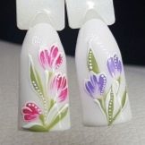 Манікюр з листям: дизайн нігтів з зображенням листя