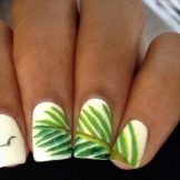 Манікюр з листям: дизайн нігтів з зображенням листя