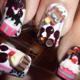 Манікюр з морозивом (47 фото): дизайн нігтів з морозивом і тістечком. Як зробити малюнок покроково?