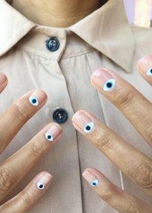 Манікюр з очима (32 фото): дизайн з вічками на нігтях