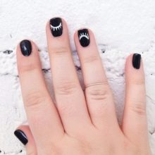 Манікюр з очима (32 фото): дизайн з вічками на нігтях