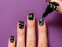 Манікюр з очима (32 фото): дизайн з вічками на нігтях