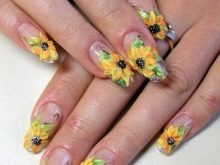 Манікюр з соняшниками (30 фото): дизайн квіткового манікюру. Як покроково намалювати соняшник?