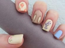Манікюр з зайчиком (34 фото): дизайн нігтів з малюнком зайця на одному пальці