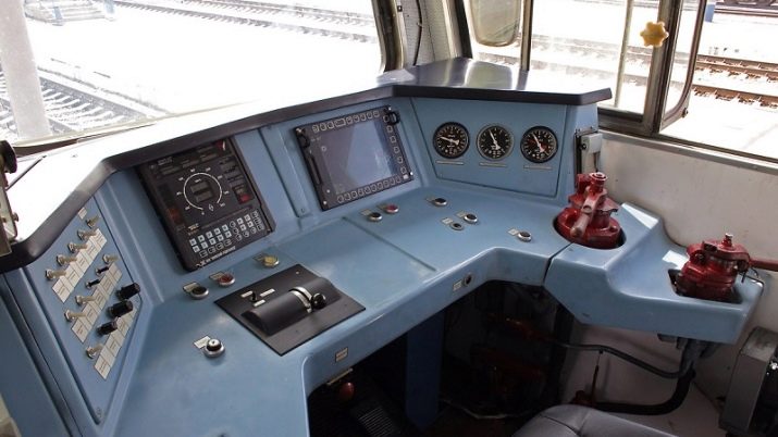 Машиніст тепловоза: навчання професії, обов’язки по роботі і зарплата