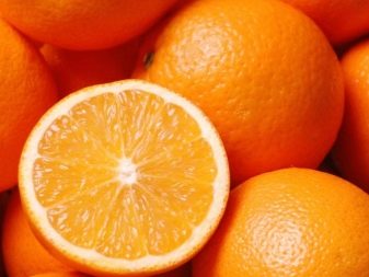 Маска для обличчя з банана: засіб від зморшок на шкірі в домашніх умовах, користь сумішей з крохмалем і банановою шкіркою від прищів, відгуки