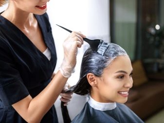 Медово-карамельний колір волосся (41 фото): як підібрати відтінки медової карамелі? Як пофарбувати короткі і довгі волосся?