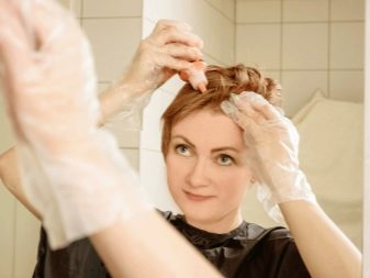 Медово-карамельний колір волосся (41 фото): як підібрати відтінки медової карамелі? Як пофарбувати короткі і довгі волосся?