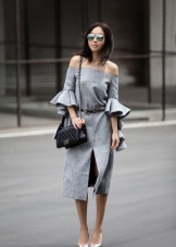 Металеві туфлі (40 фото): з чим носити моделі кольору металік і з металізованим носком