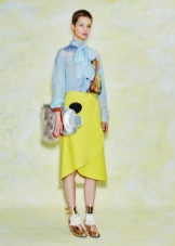 Металеві туфлі (40 фото): з чим носити моделі кольору металік і з металізованим носком