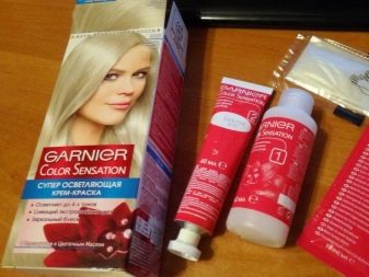 Металевий колір волосся (36 фото): сріблястий та сірий металік, платиновий метал і інші відтінки