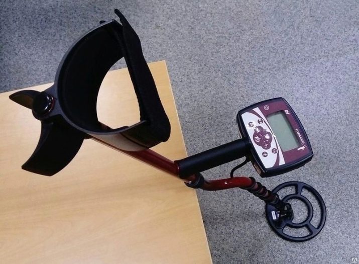 Металошукачі для золота: кращі потужні моделі. Чи реагують вони на золото і як його шукати? Як налаштувати глибинний металошукач?