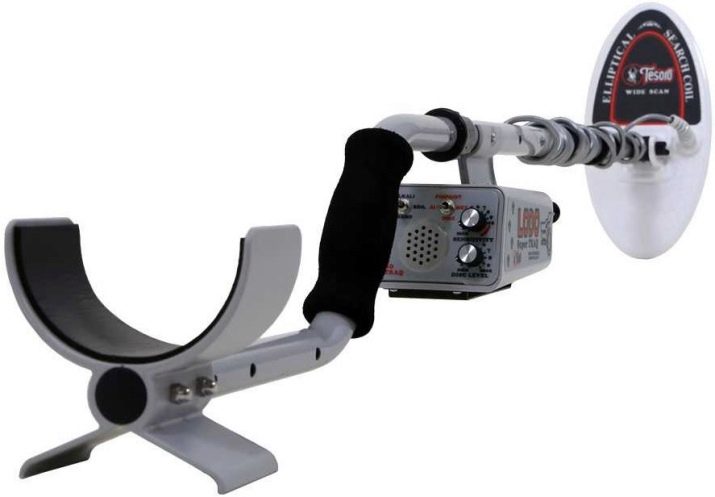 Металошукачі для золота: кращі потужні моделі. Чи реагують вони на золото і як його шукати? Як налаштувати глибинний металошукач?