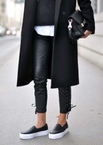 Мокасини на платформі (31 фото): як називаються жіночі моделі і з чим носити