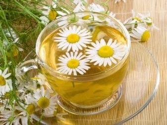 Молодіжні жіночі стрижки на середні волосся (27 фото): модні і красиві зачіски для молодих дівчат з волоссям середньої довжини