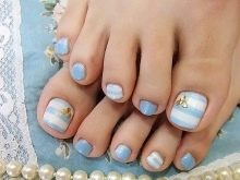 Морської педикюр (54 фото): дизайн в морському стилі 2020, модні літні тенденції декору з морськими зірками